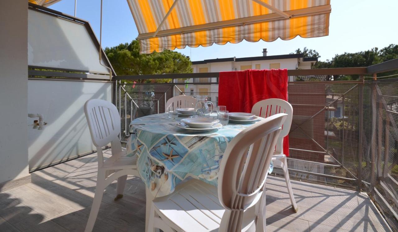 Apartmán Residenza Alisei Lignano Sabbiadoro Exteriér fotografie